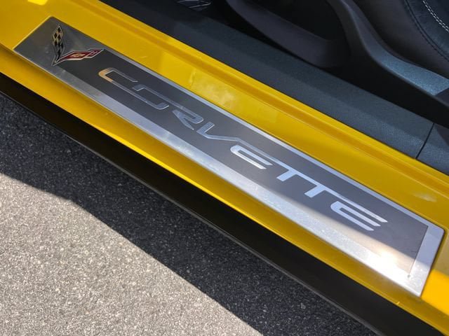Used 2015 Chevrolet Corvette Stingray Coupe w/ ZF1 Appearance Package RWD image 33
