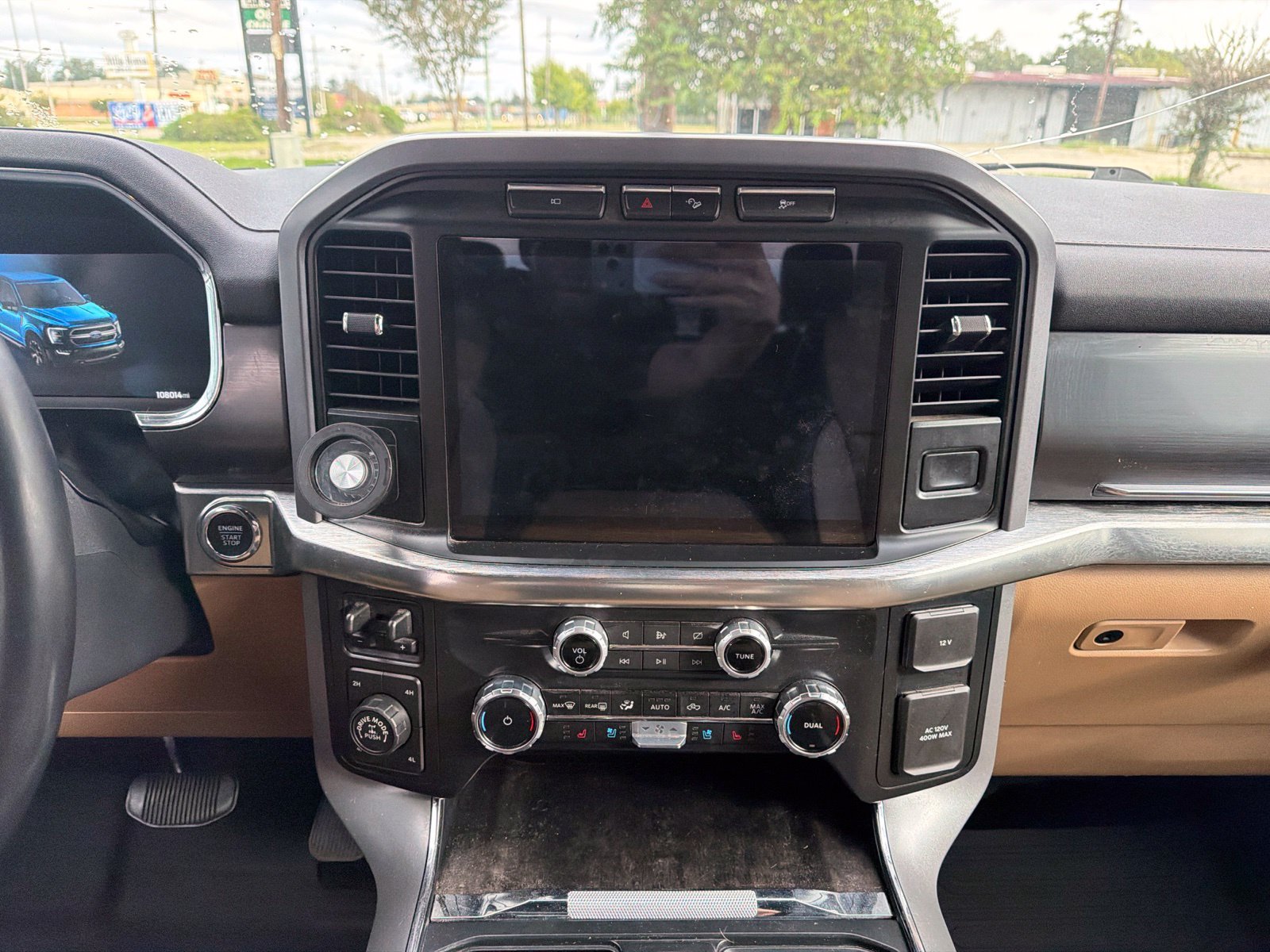 Used 2023 Ford F150 Lariat w/ FX4 Off-Road Package AWD/4WD image 9