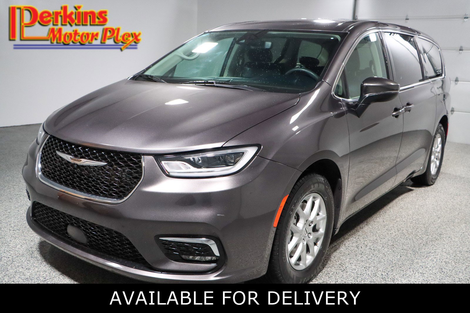 Used 2023 Chrysler Pacifica Touring-L