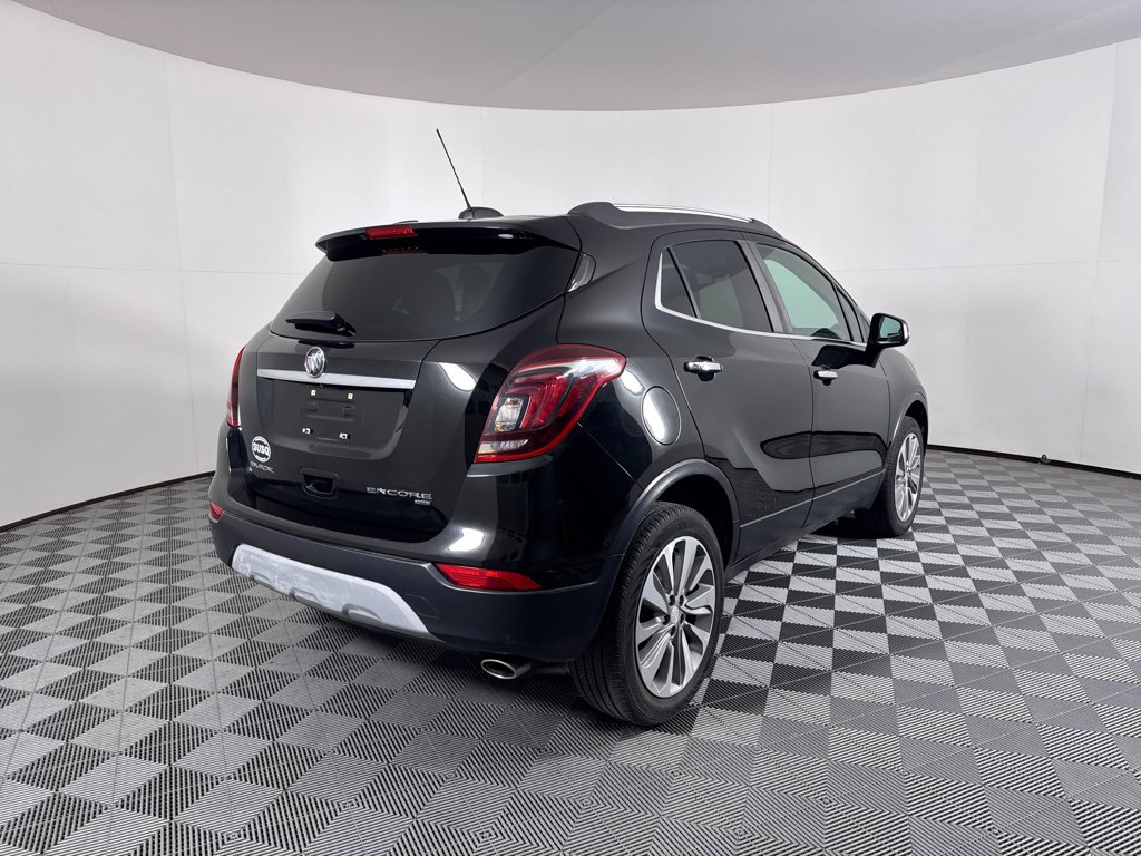 Used 2018 Buick Encore Preferred image 17