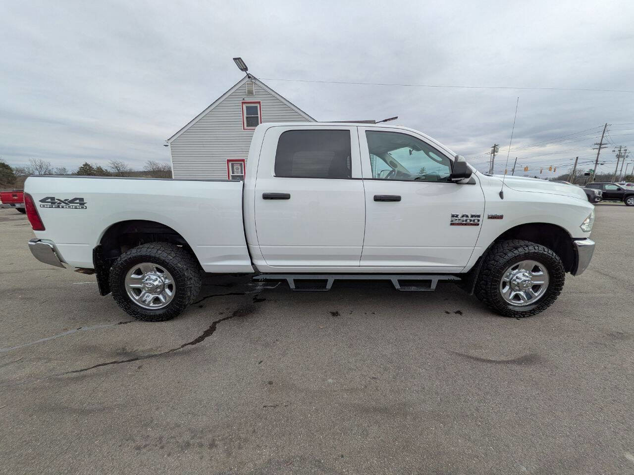 Used 2016 RAM 2500 Tradesman w/ Chrome Appearance Group image 7