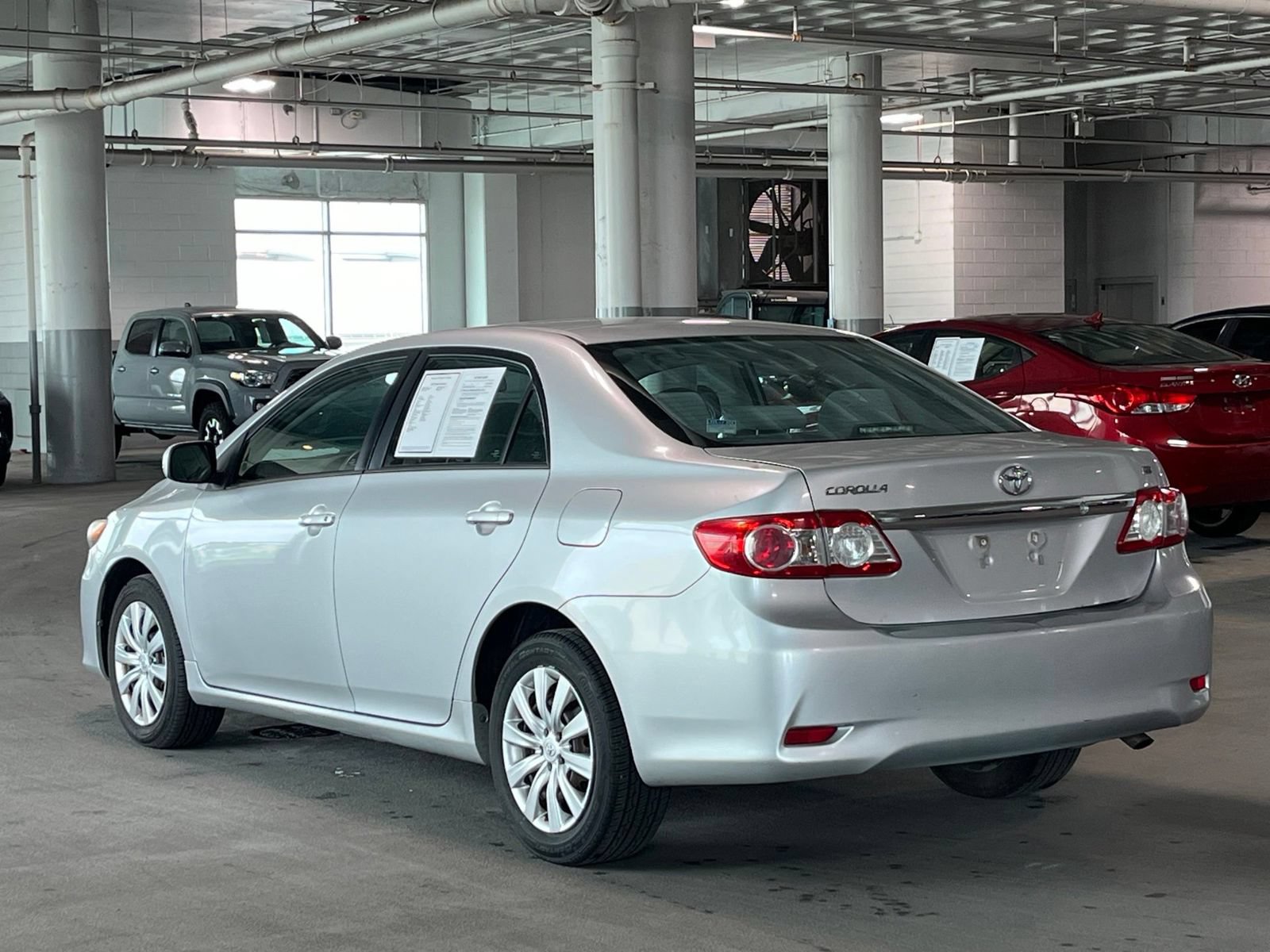 Used 2012 Toyota Corolla LE FWD image 4