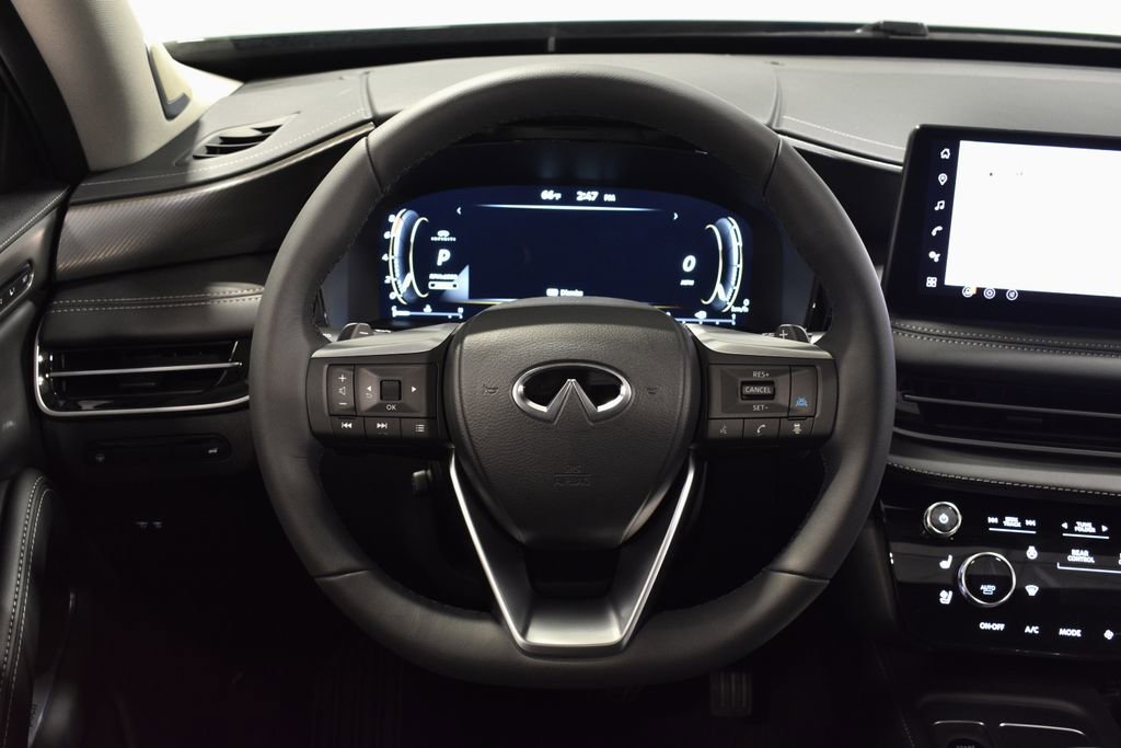 New 2026 INFINITI QX60 Luxe w/ Family Package image 17