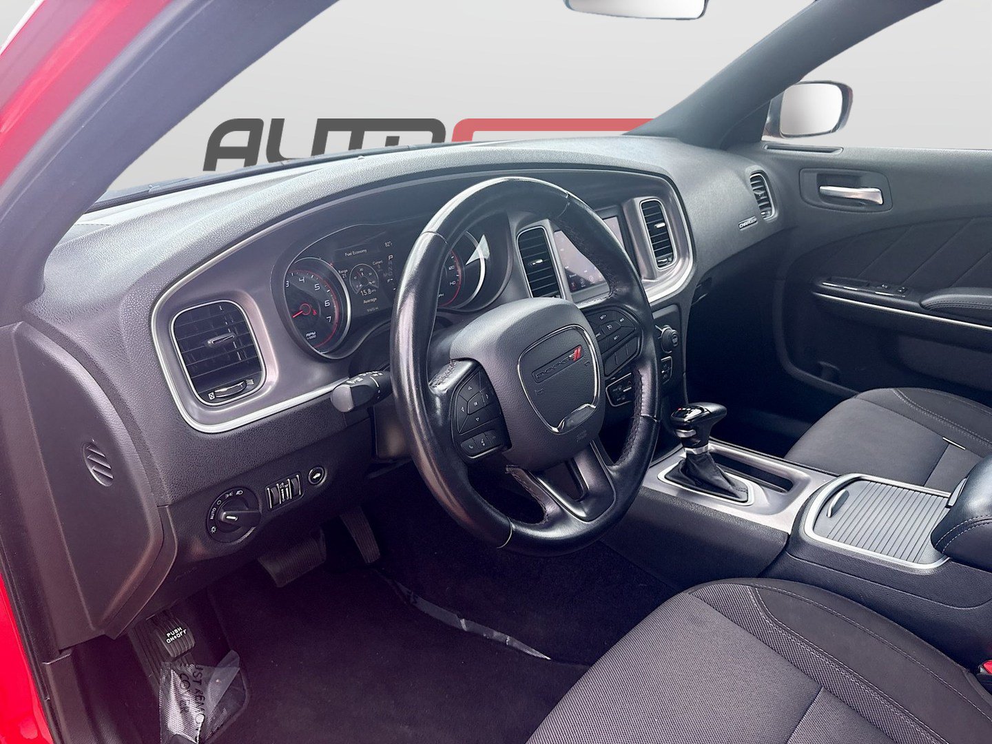 Used 2022 Dodge Charger SXT RWD image 9