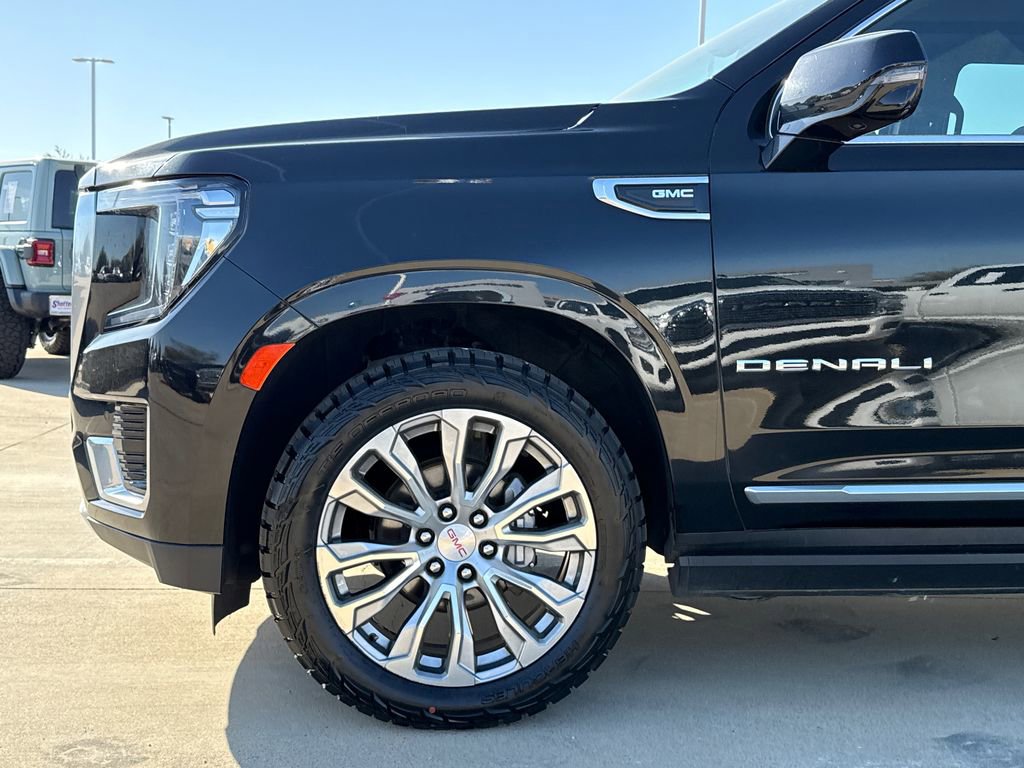 Used 2023 GMC Yukon Denali image 5