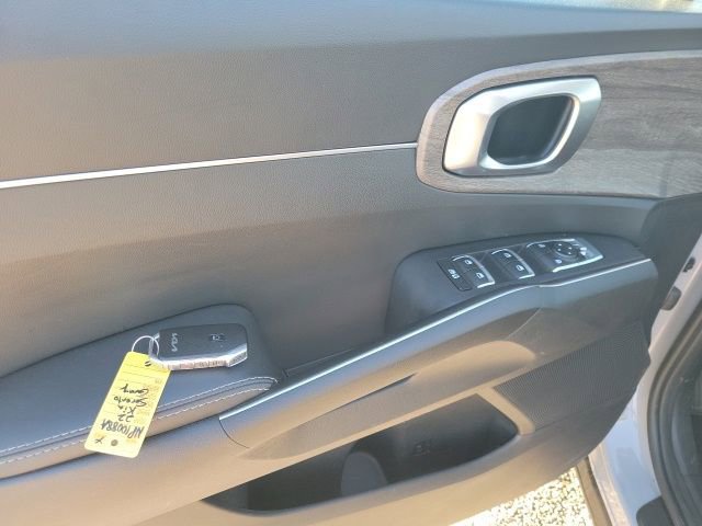 Used 2022 Kia Sorento X-Line EX image 16