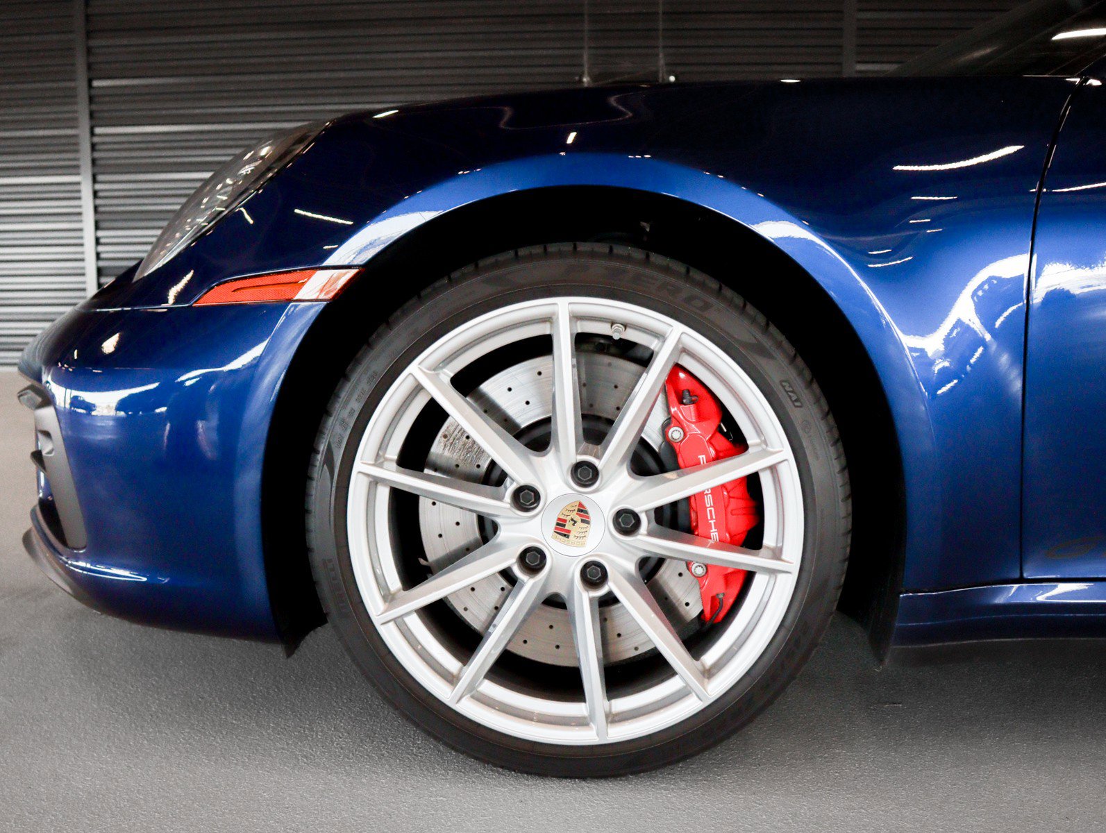 Certified 2024 Porsche 911 Carrera 4 GTS image 30