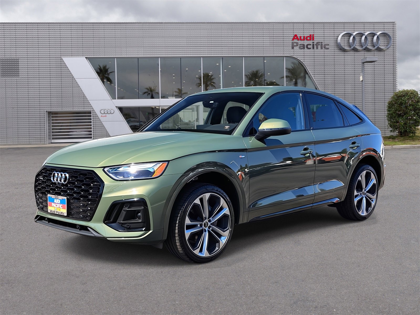Certified 2023 Audi Q5 2.0T Premium Plus w/ Premium Plus Package