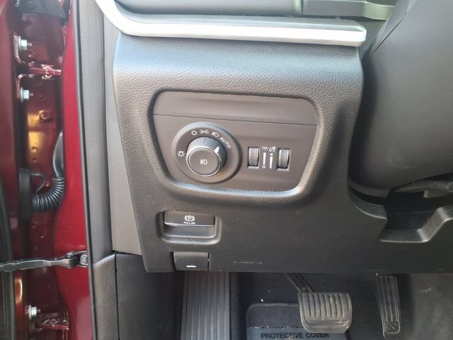 Certified 2026 Jeep Grand Cherokee Limited w/ Limited Altitude Package AWD/4WD image 17