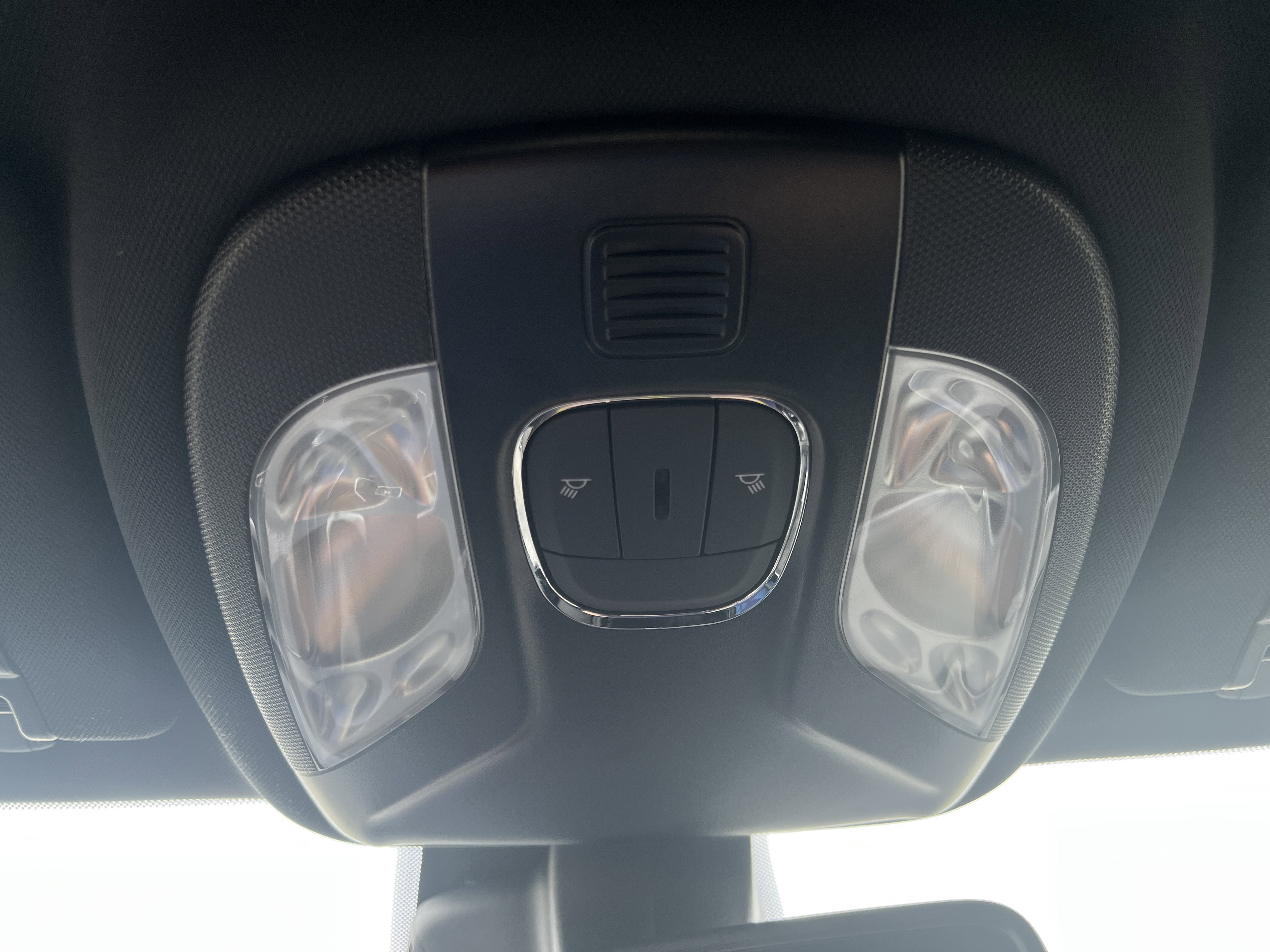 Used 2025 Jeep Compass Limited AWD/4WD image 20