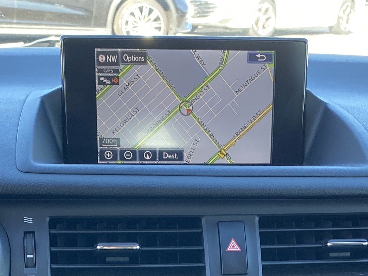 Used 2014 Lexus CT 200h image 12