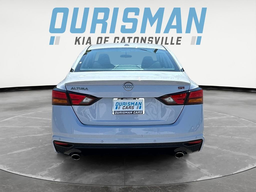 Used 2024 Nissan Altima 2.5 SR FWD image 5