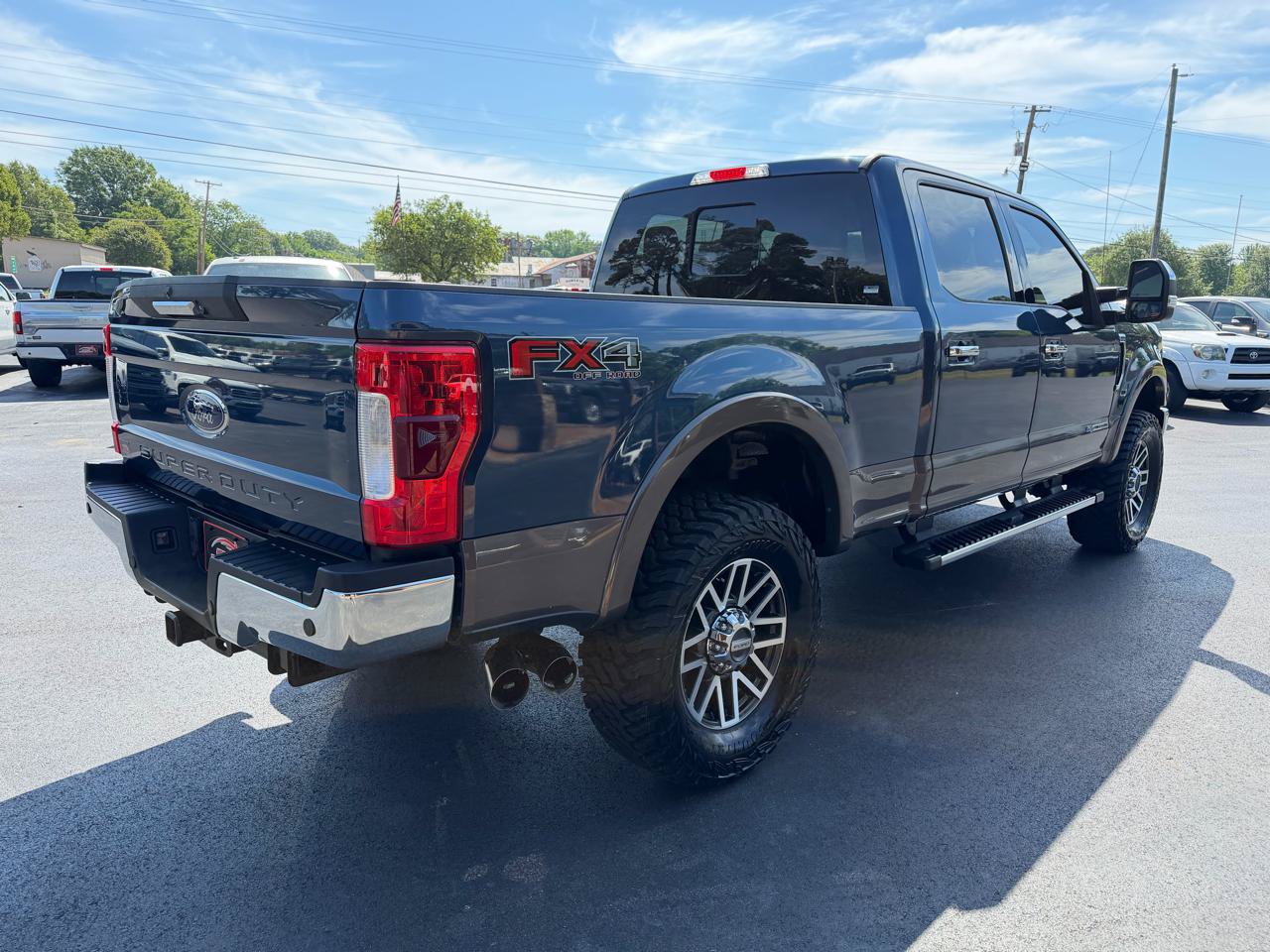Used 2017 Ford F250 Lariat w/ Chrome Package AWD/4WD image 4