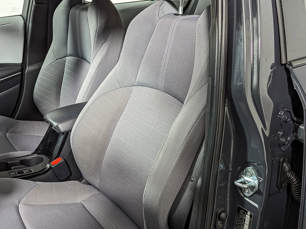 Used 2024 Toyota Corolla SE image 17