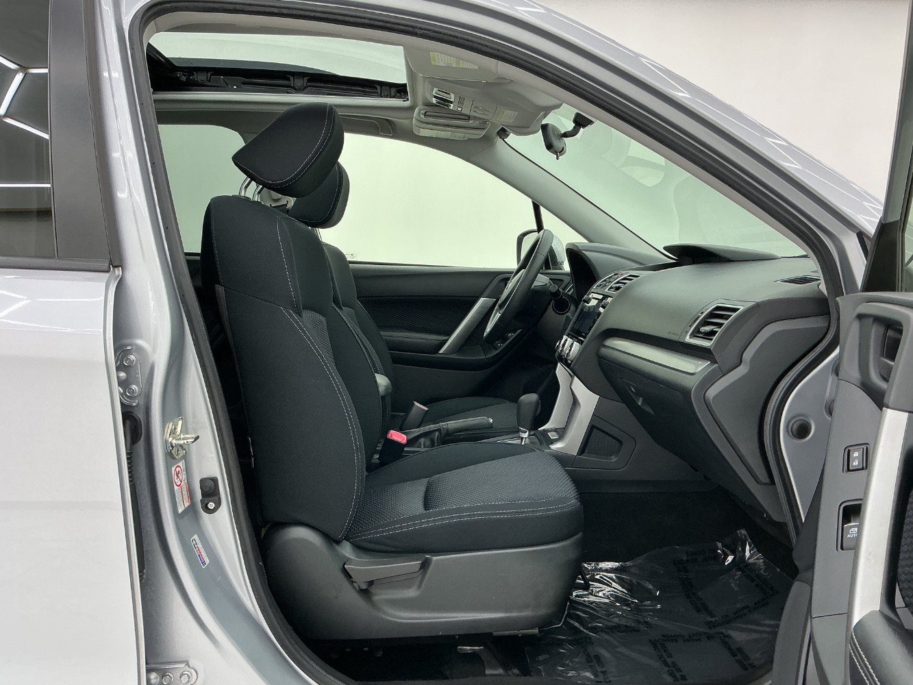 Used 2018 Subaru Forester 2.5i Premium AWD/4WD image 15