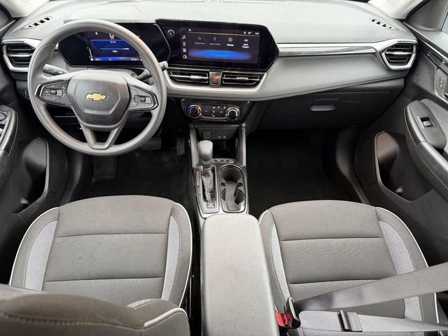 Used 2025 Chevrolet TrailBlazer LT FWD image 18