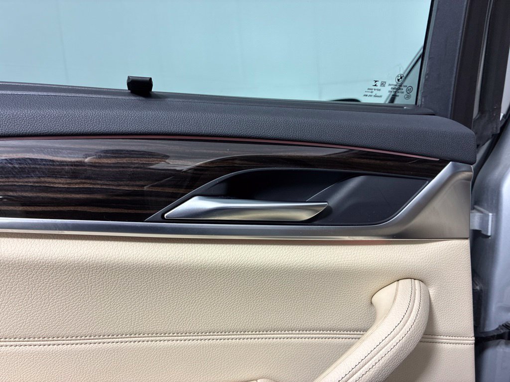 Used 2019 BMW 530i RWD image 27