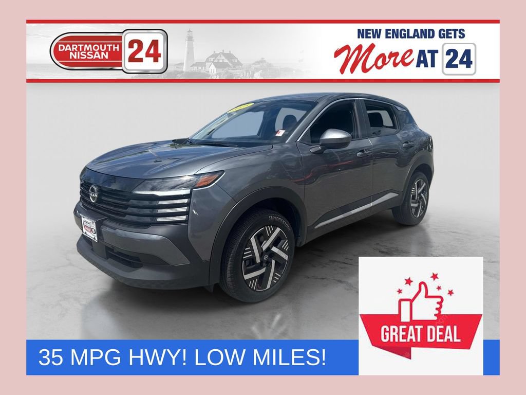 Used 2025 Nissan Kicks SV FWD image 1