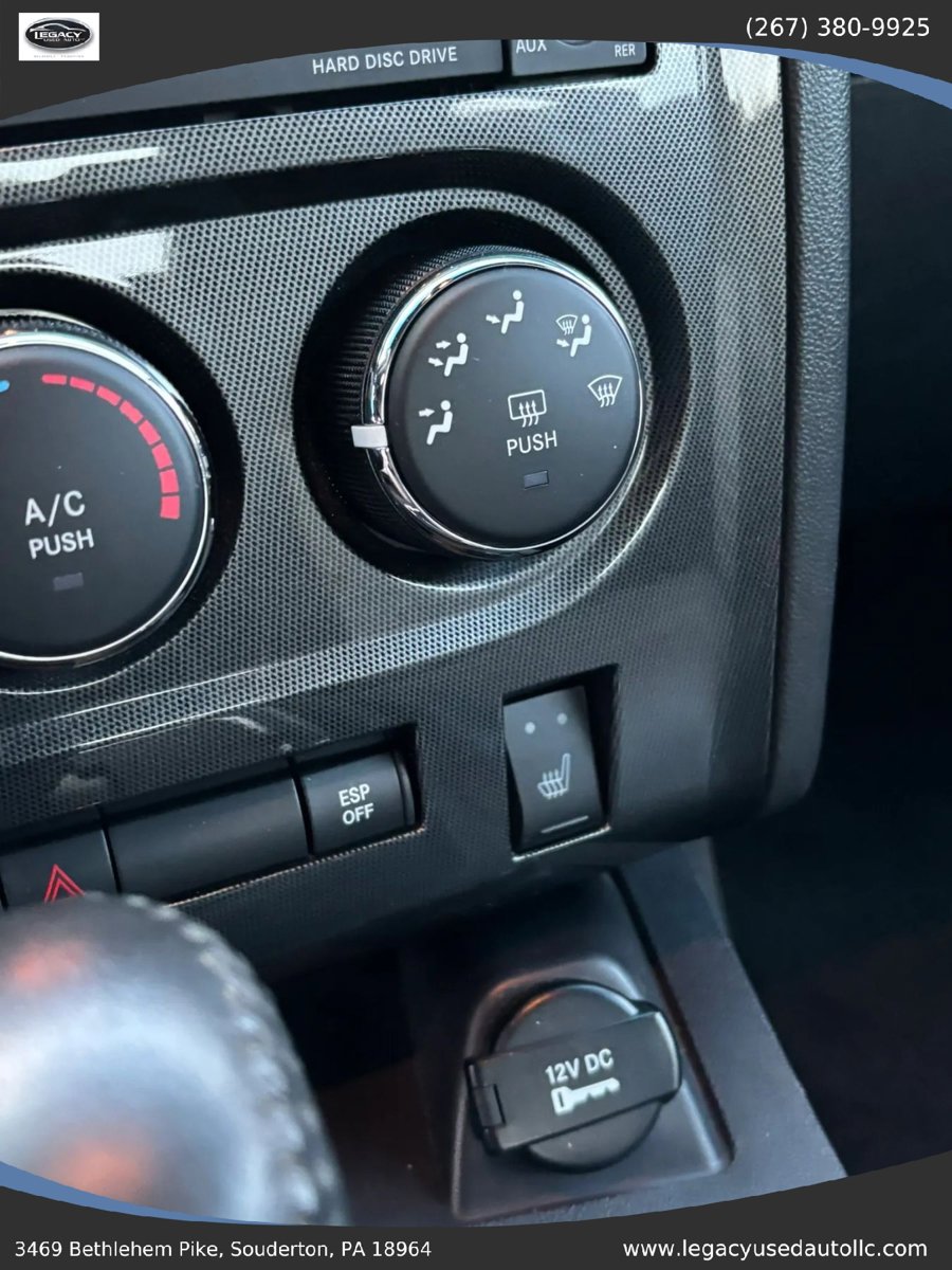 Used 2009 Dodge Challenger R/T RWD image 36