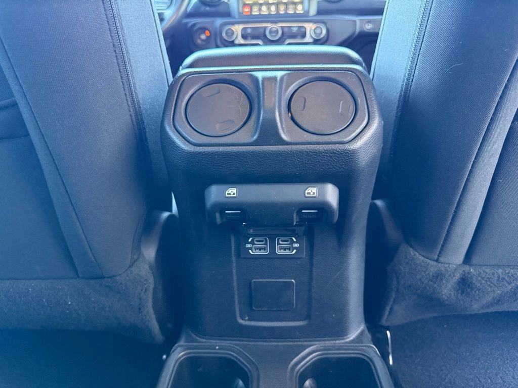 Used 2022 Jeep Gladiator Sport image 14