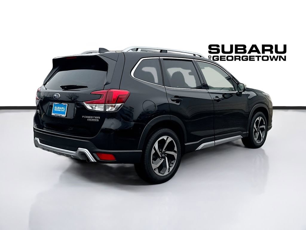 Used 2024 Subaru Forester Touring image 7