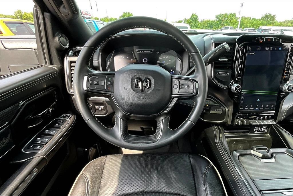 Used 2024 RAM 3500 Limited AWD/4WD image 5