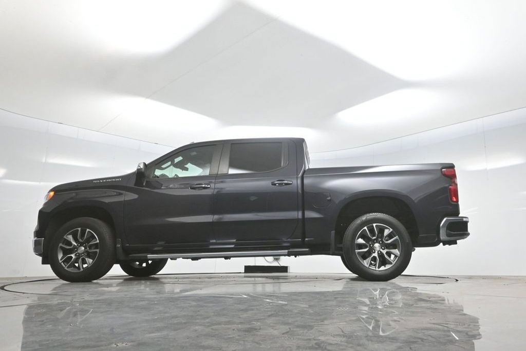 Used 2022 Chevrolet Silverado 1500 LT RWD image 64