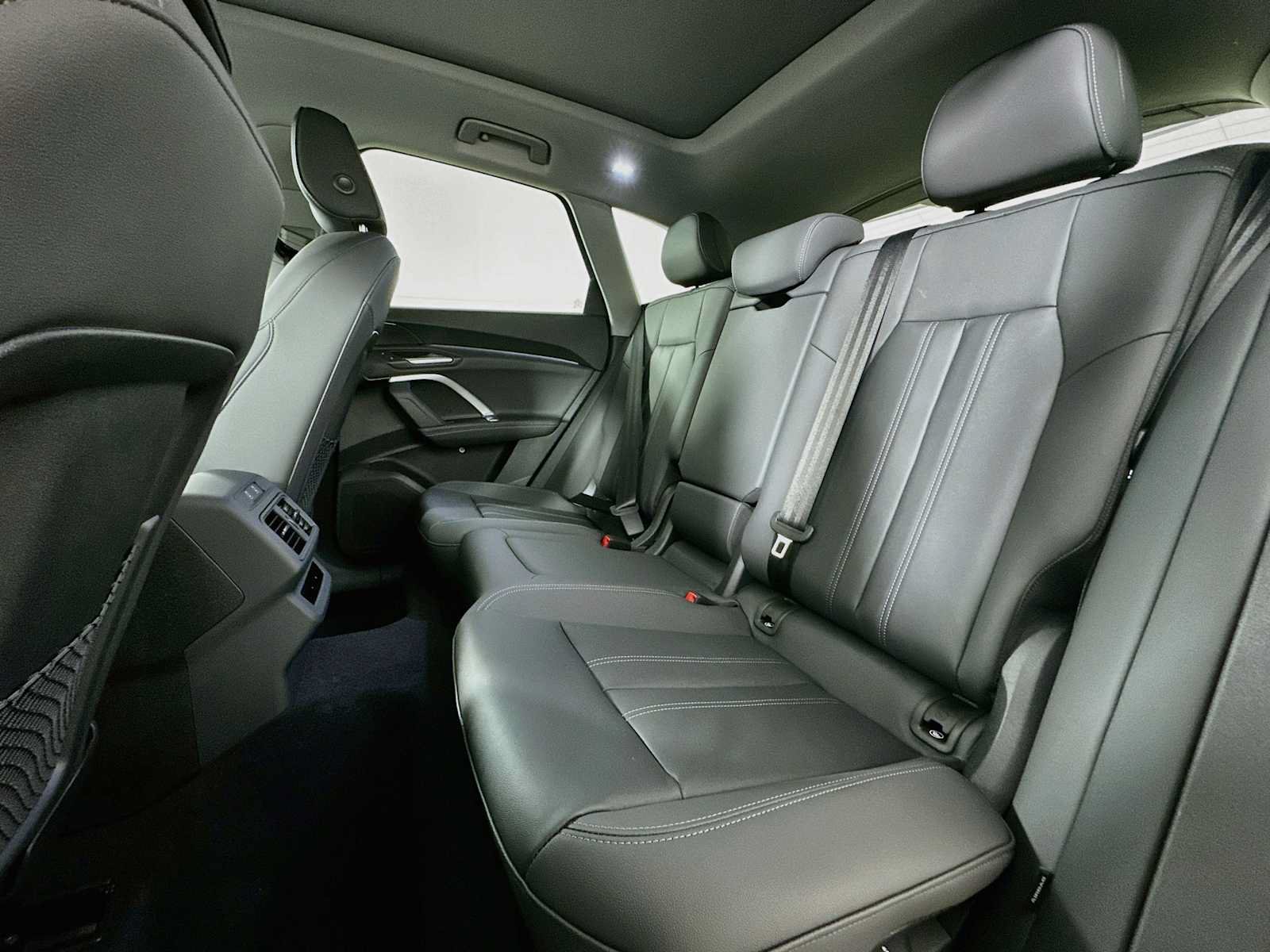 New 2026 Audi Q5 Premium AWD/4WD image 22