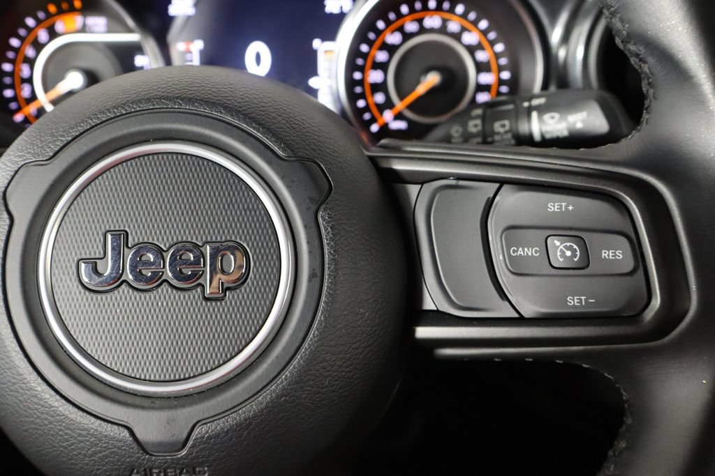 Used 2022 Jeep Wrangler Unlimited Sport AWD/4WD image 10