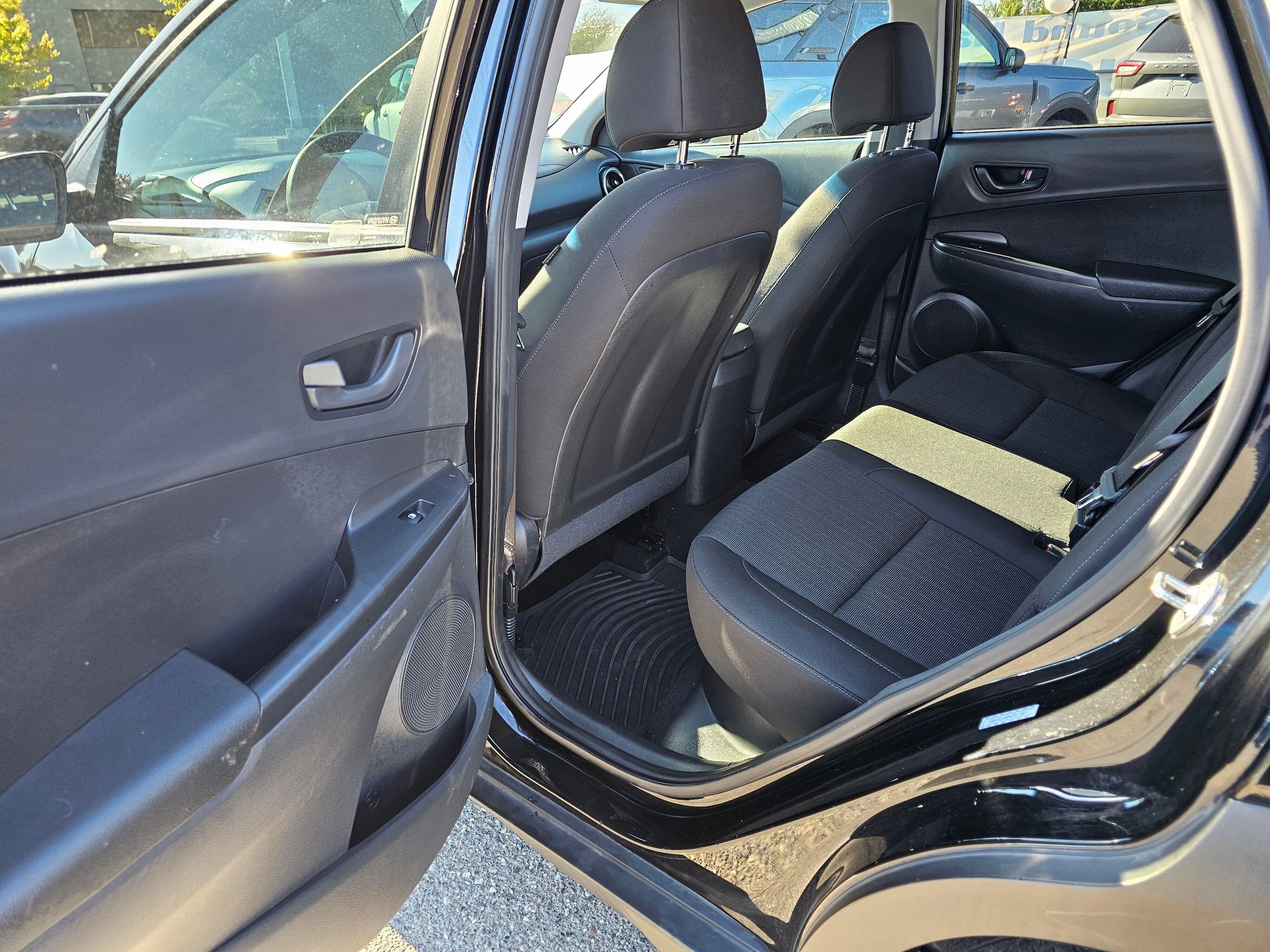 Used 2022 Hyundai Kona SEL w/ Cargo Package AWD/4WD image 16