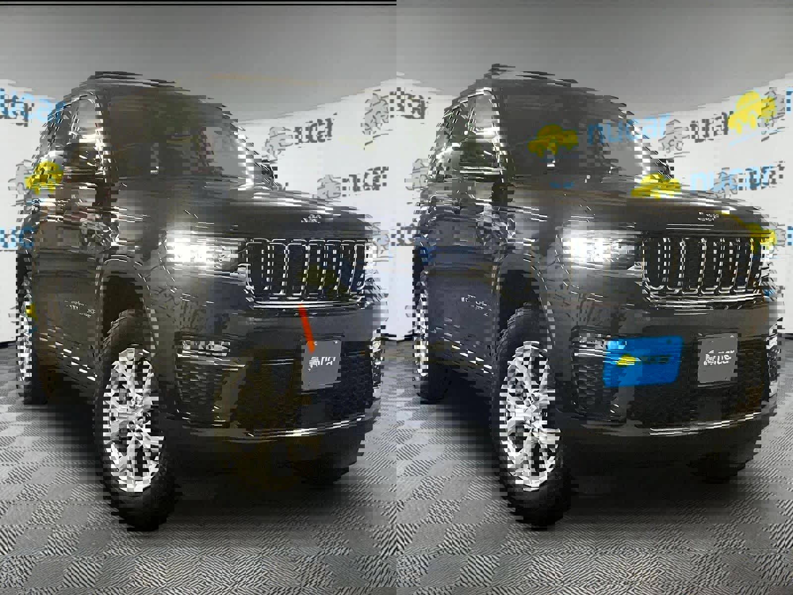 Used 2024 Jeep Grand Cherokee Limited image 1