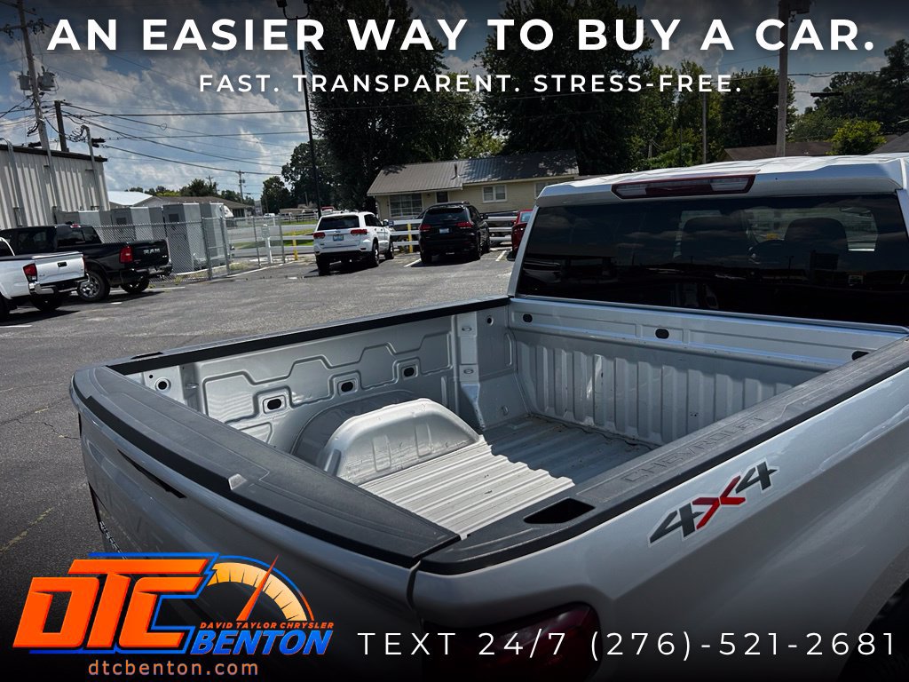 Used 2021 Chevrolet Silverado 1500 LT AWD/4WD image 32