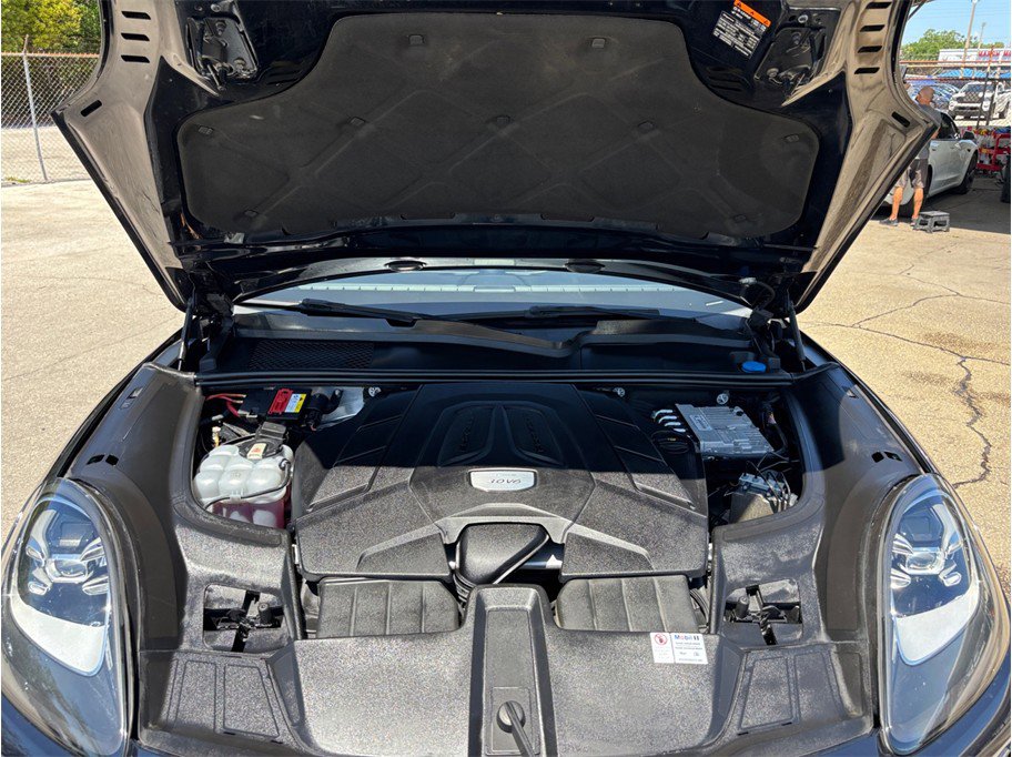Used 2020 Porsche Cayenne image 54