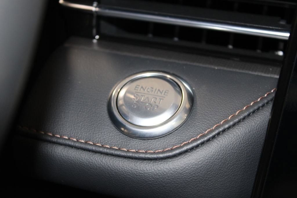 New 2026 Lincoln Nautilus Premier w/ Jet Appearance Package AWD/4WD image 41