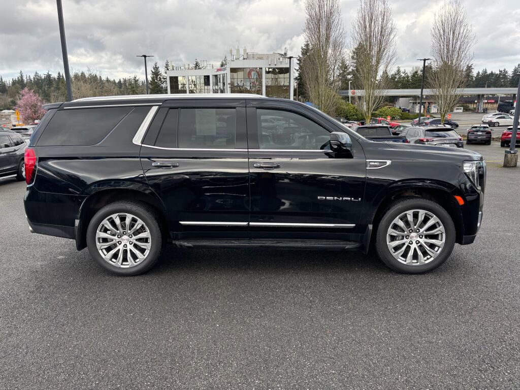 Used 2022 GMC Yukon Denali w/ Max Trailering Package image 4