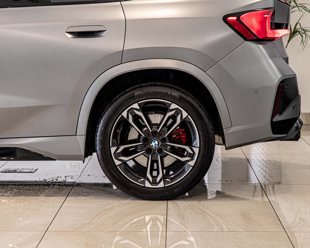 Used 2026 BMW X1 M35i AWD/4WD image 7