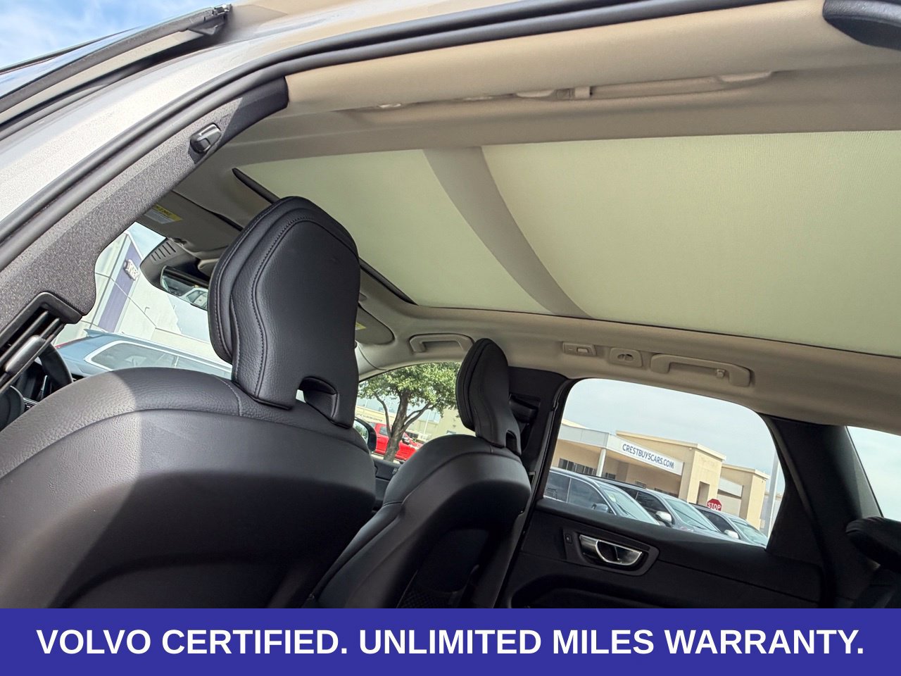 Certified 2025 Volvo XC60 B5 Plus AWD/4WD image 36