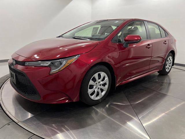 Certified 2022 Toyota Corolla LE image 1