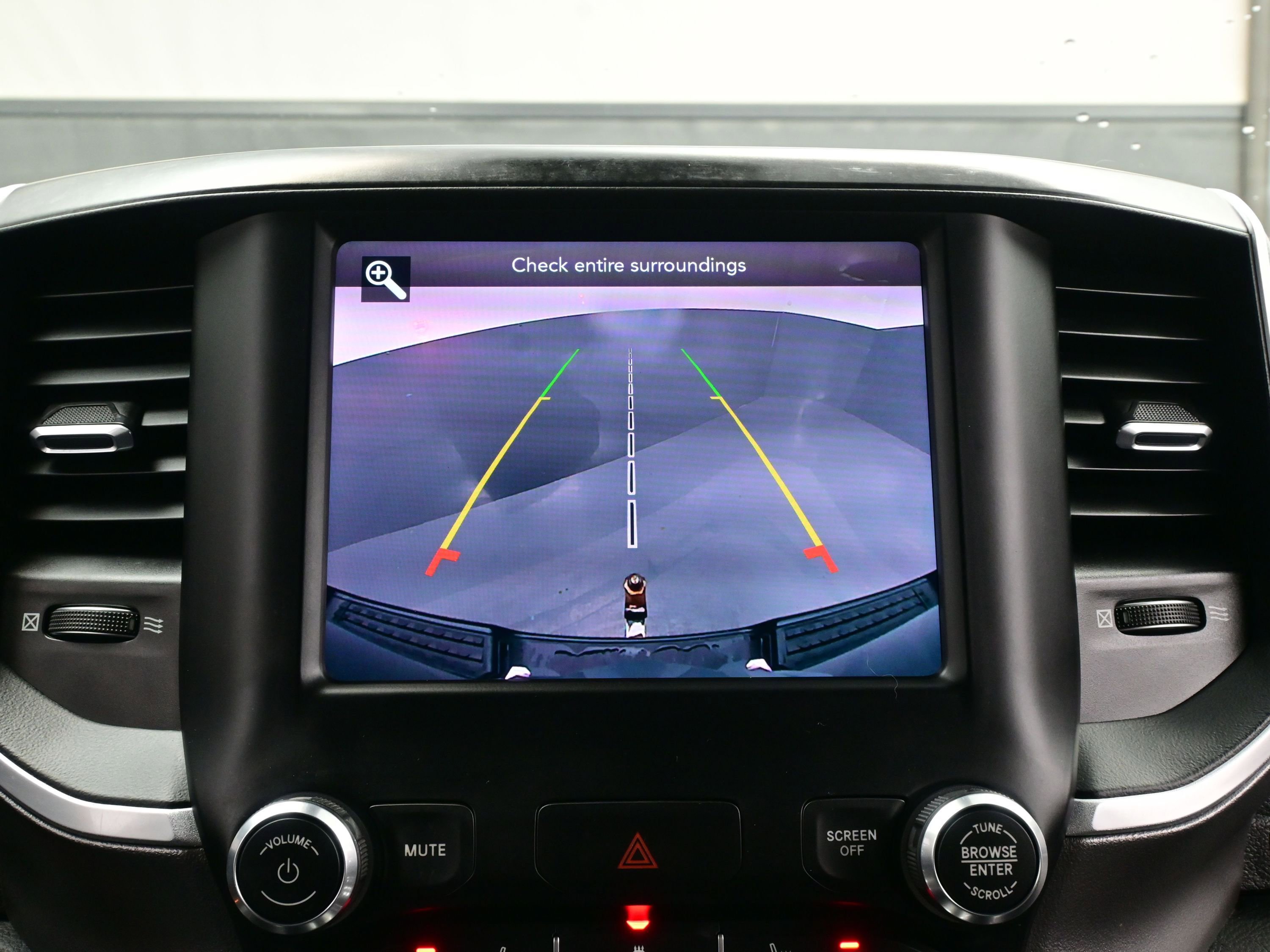 Used 2020 RAM 1500 Big Horn image 18