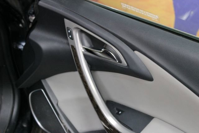 Used 2012 Buick Verano FWD image 10