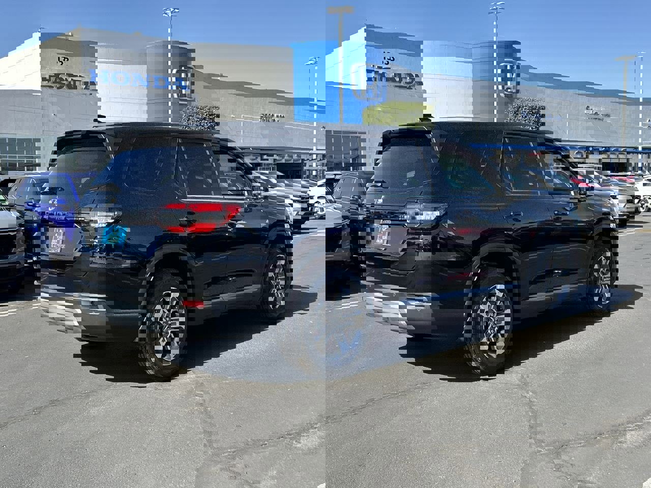 New 2025 Honda Pilot EX-L image 3