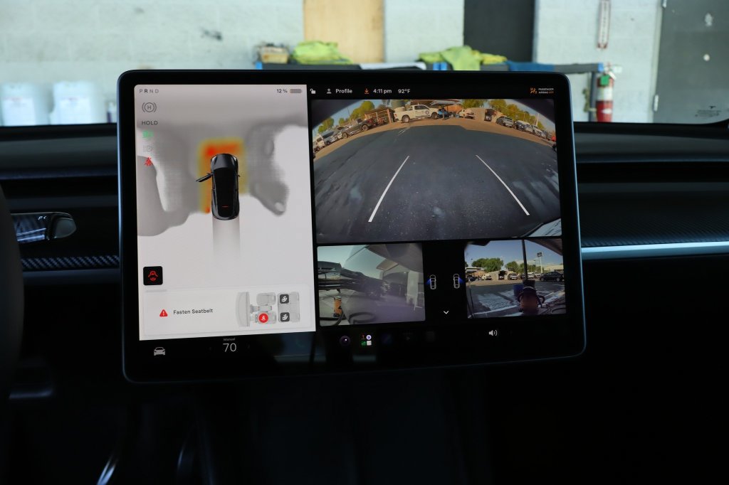 Used 2023 Tesla Model Y Performance AWD/4WD image 25