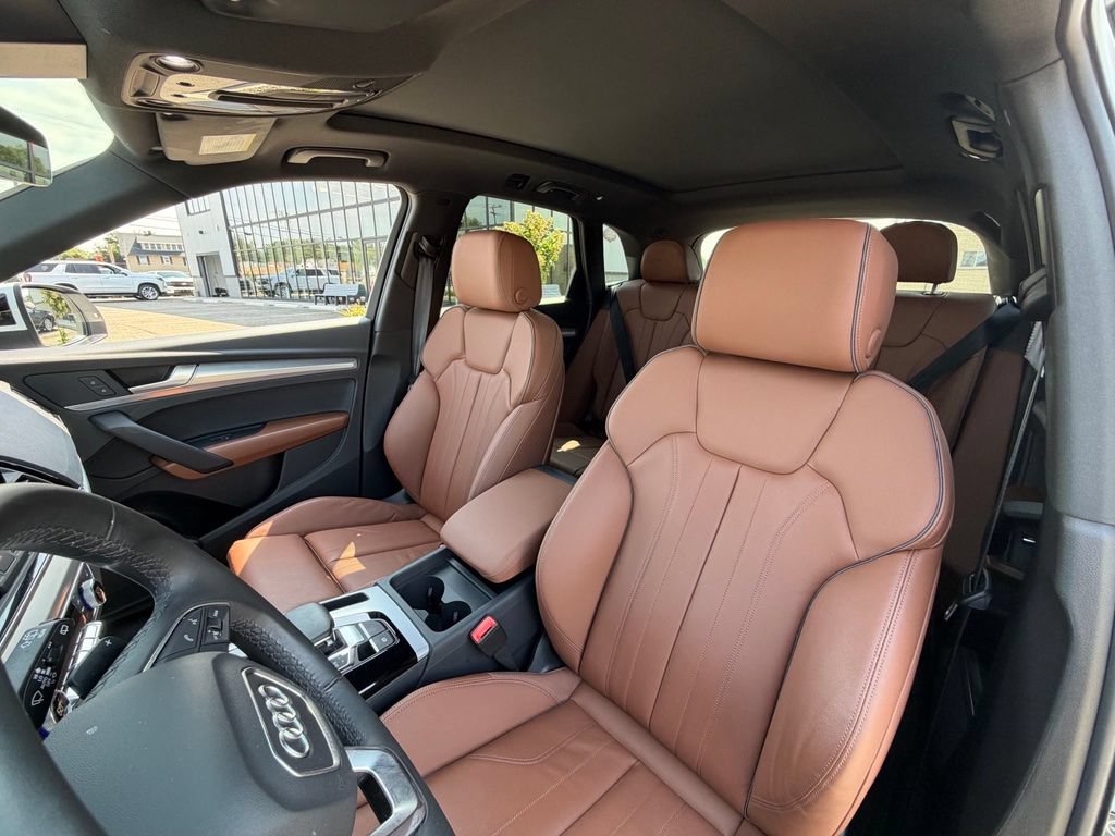 Used 2024 Audi Q5 2.0T Premium AWD/4WD image 9