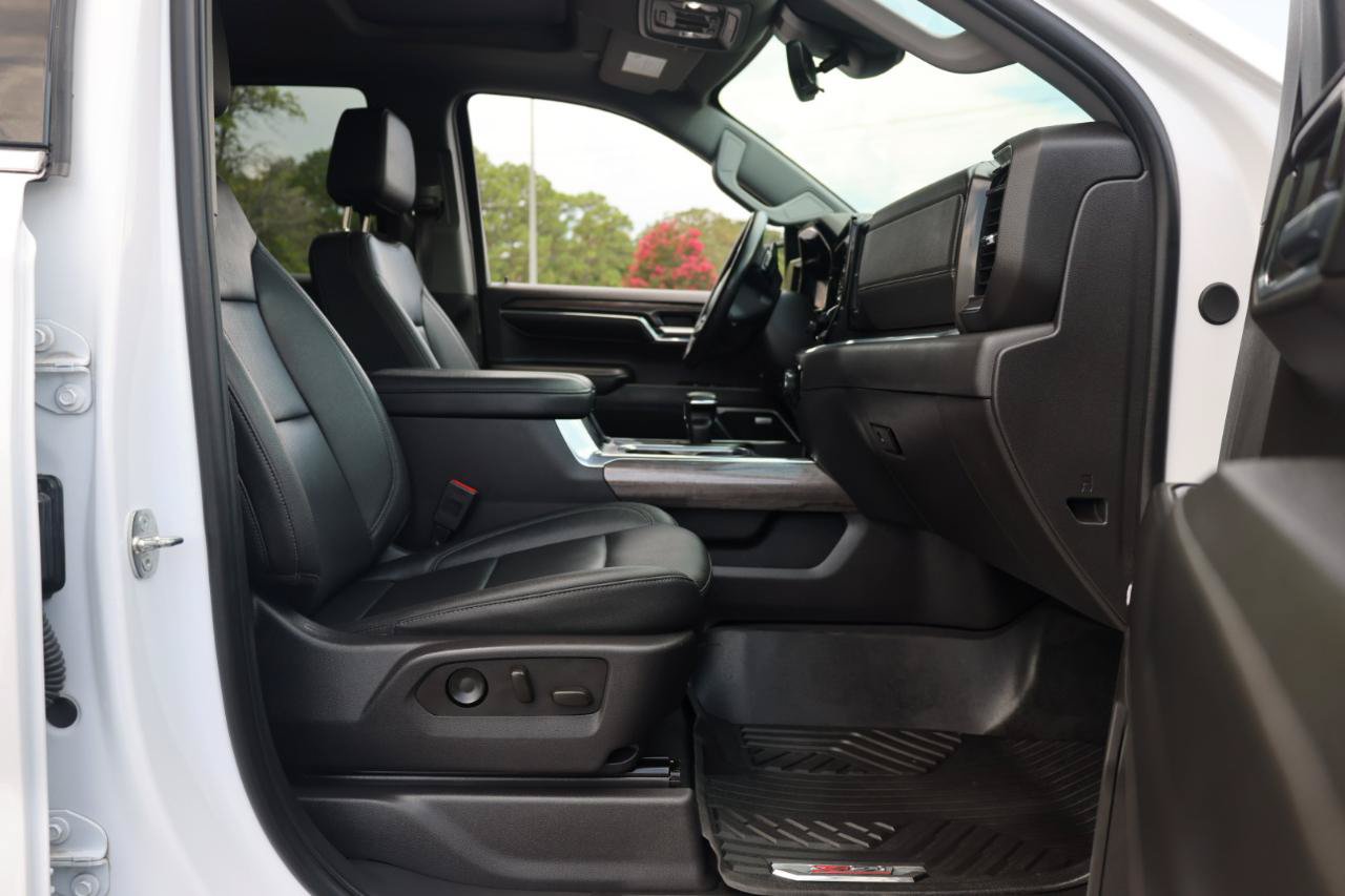 Used 2024 Chevrolet Silverado 1500 LTZ w/ LTZ Premium Package AWD/4WD image 20