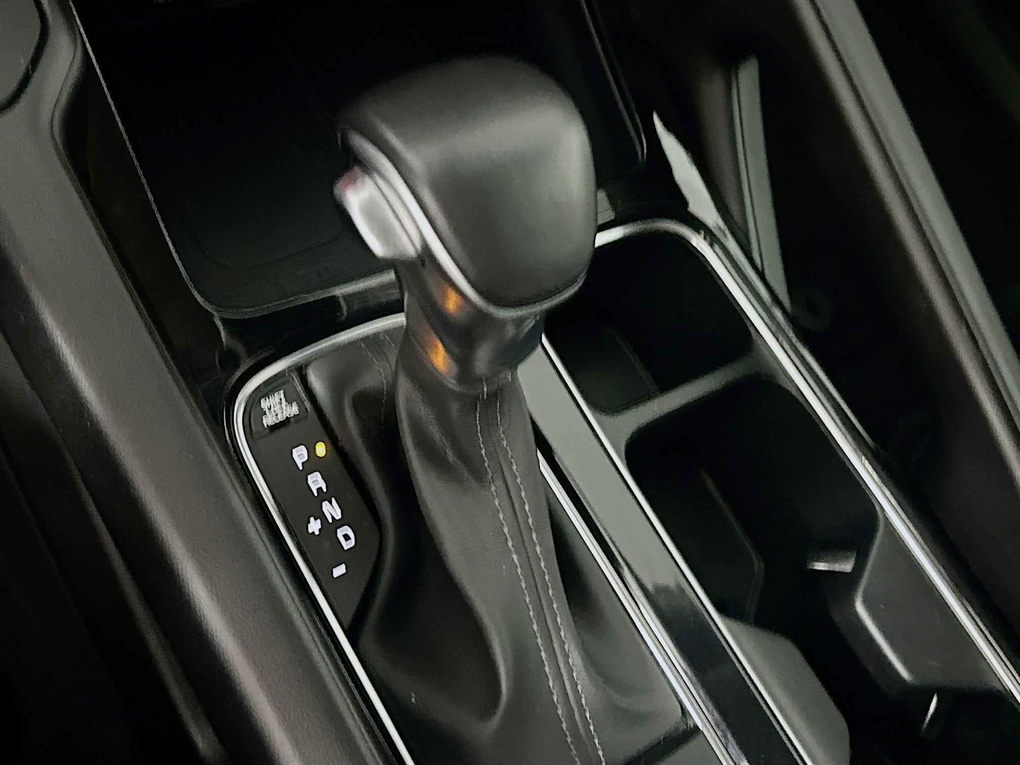 Used 2025 Kia Telluride S image 24