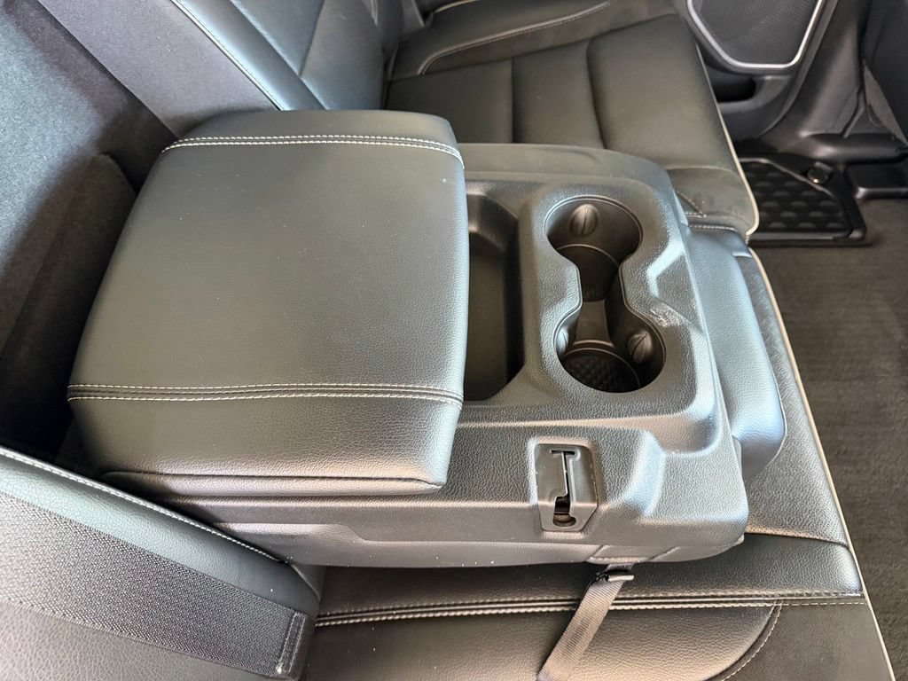 Used 2020 RAM 1500 Laramie w/ Sport Appearance Package AWD/4WD image 36