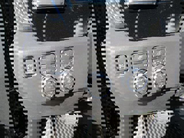 New 2026 GMC Sierra 1500 Elevation image 14