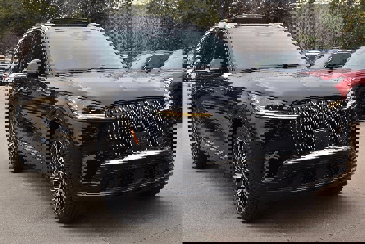 New 2026 Lincoln Aviator Black Label w/ Dynamic Handling Package image 3