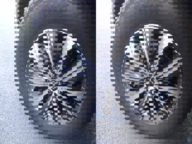 Used 2023 INFINITI QX60 Pure w/ Cargo Package FWD image 41