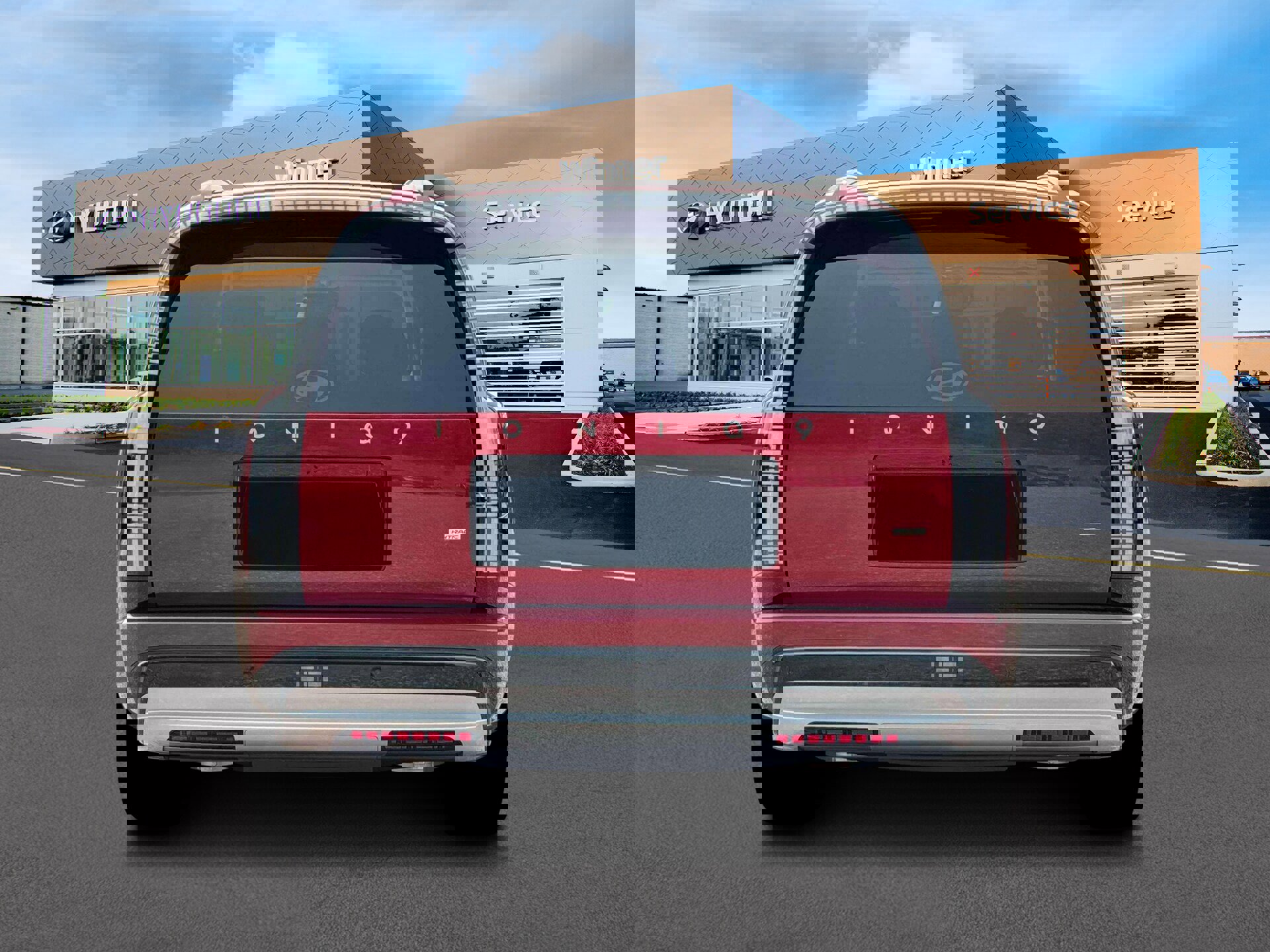 New 2026 Hyundai Ioniq 9 SEL w/ Tow & Go Package image 6